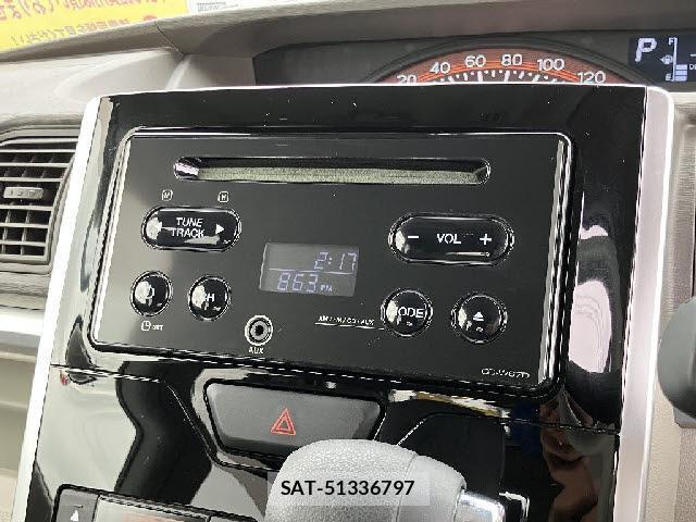 Daihatsu TANTO 2017-09 8224795-7