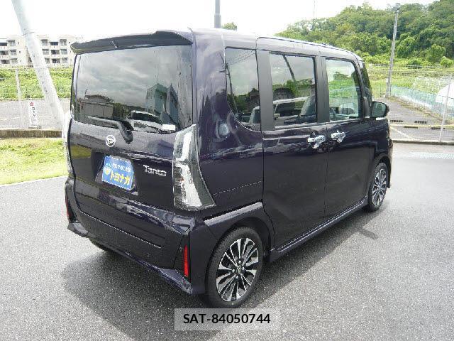 Daihatsu TANTO 2025-06 8224831-6