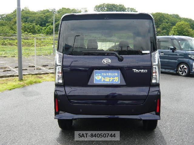 Daihatsu TANTO 2025-06 8224831-8