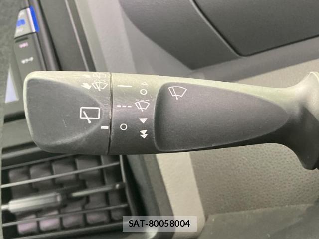 Daihatsu TANTO 2019-09 8225122-17