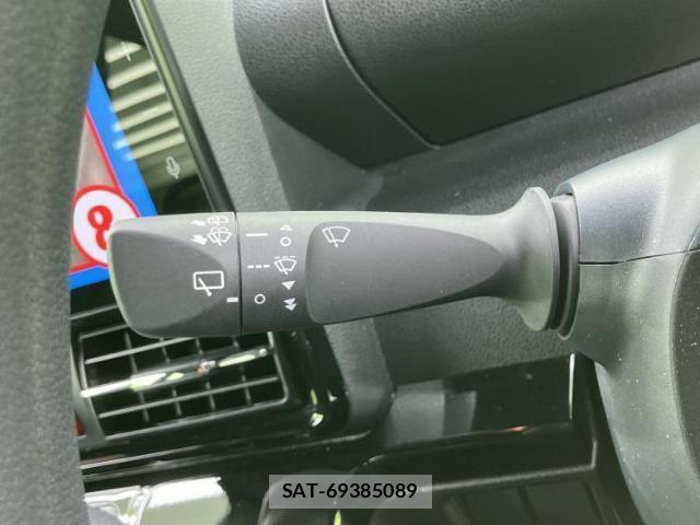 Daihatsu TANTO 2022-12 8225212-15