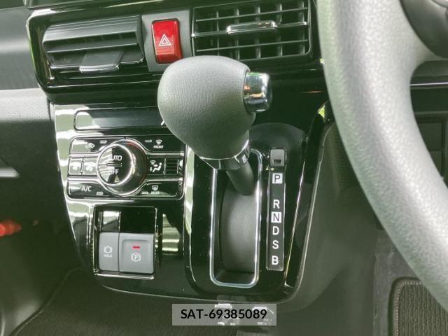 Daihatsu TANTO 2022-12 8225212-16