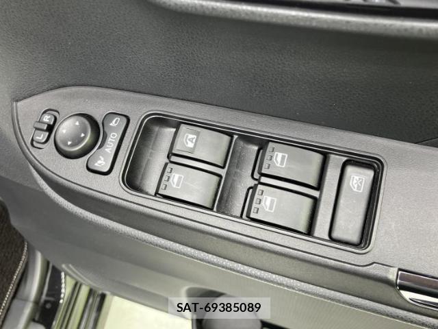 Daihatsu TANTO 2022-12 8225212-6