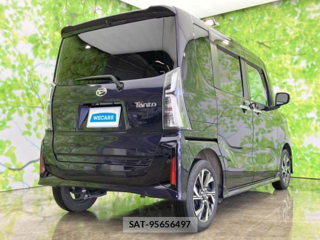 Daihatsu TANTO 2023-05 8225240-2