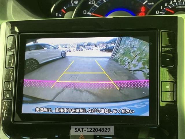 Daihatsu TANTO 2015-06 8225507-11