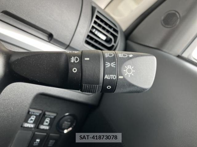 Daihatsu TANTO 2015-06 8225509-14