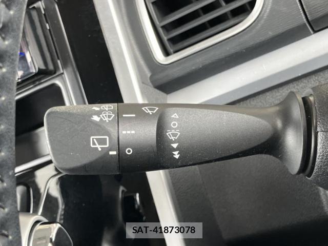 Daihatsu TANTO 2015-06 8225509-15