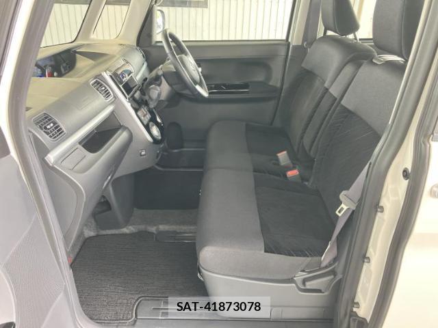 Daihatsu TANTO 2015-06 8225509-5