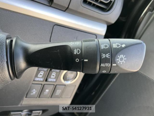 Daihatsu TANTO 2016-05 8225512-14