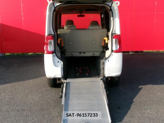 Daihatsu TANTO 2014-08 8225649-0