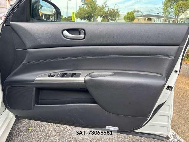 Nissan TEANA 2013-11 8218371-9