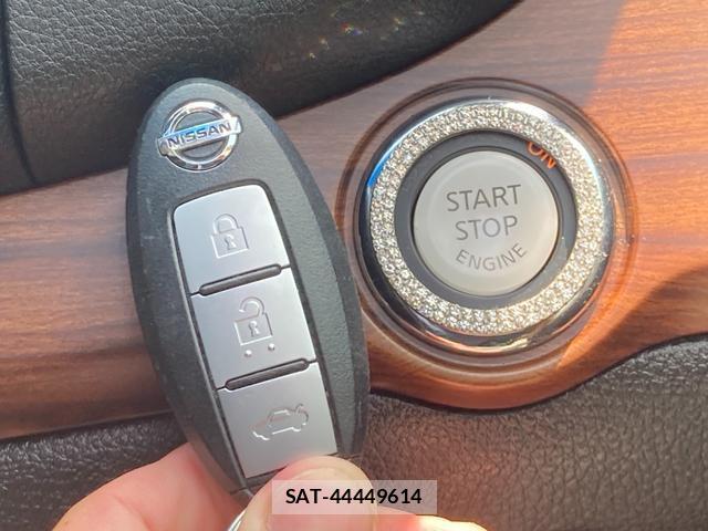 Nissan TEANA 2012-03 8220940-13