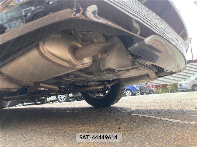 Nissan TEANA 2012-03 8220940-6