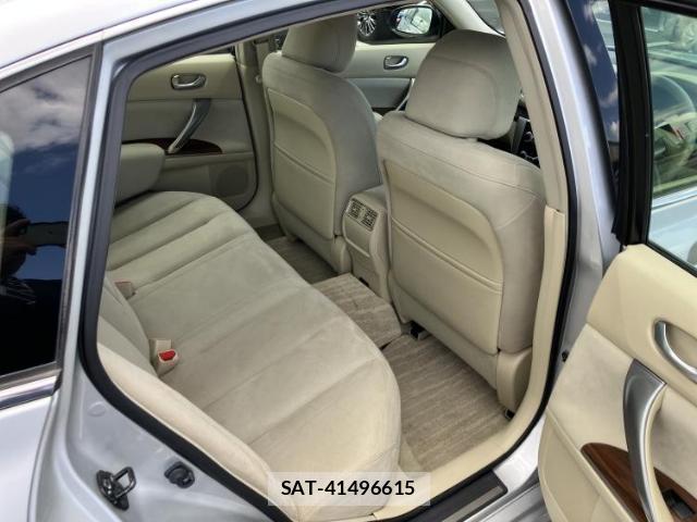 Nissan TEANA 2012-05 8221761-4