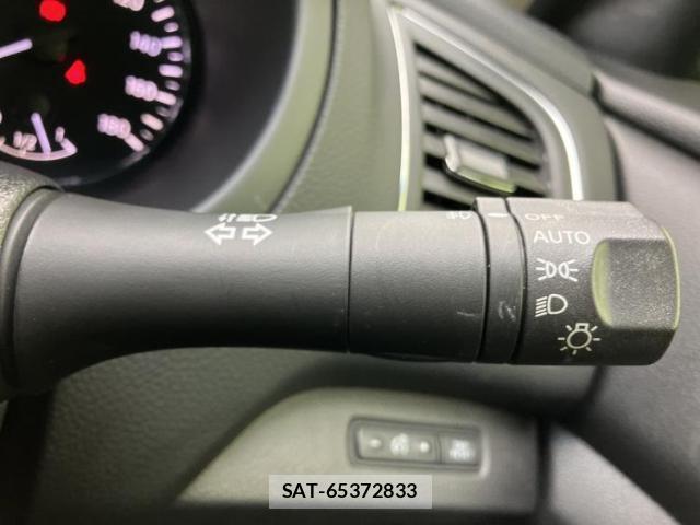 Nissan TEANA 2014-11 8222354-14