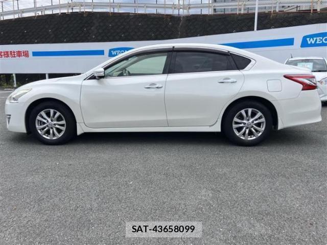 Nissan TEANA 2015-09 8225470-1