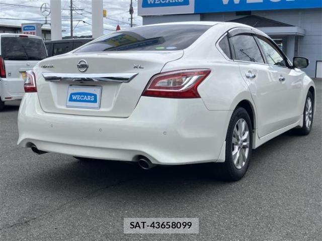 Nissan TEANA 2015-09 8225470-2