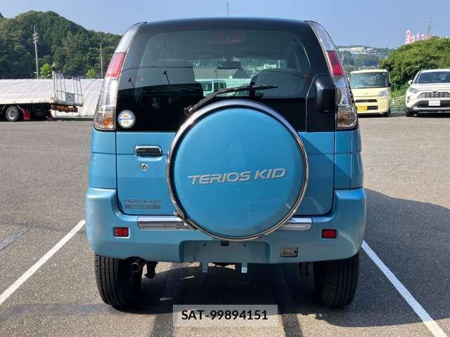 Daihatsu TERIOS KID 2011-06 8216866-12