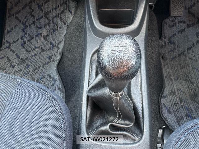 Daihatsu TERIOS KID 2007-03 8218286-13