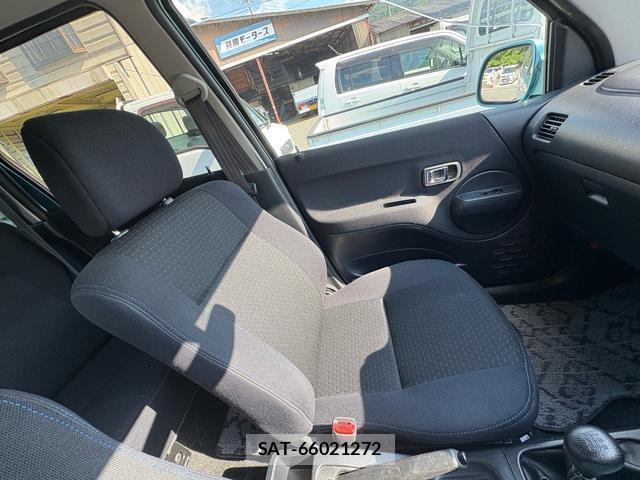 Daihatsu TERIOS KID 2007-03 8218286-16