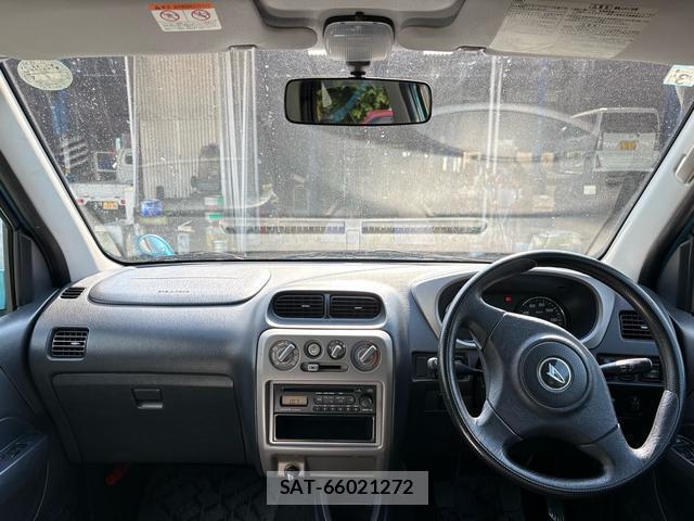 Daihatsu TERIOS KID 2007-03 8218286-2