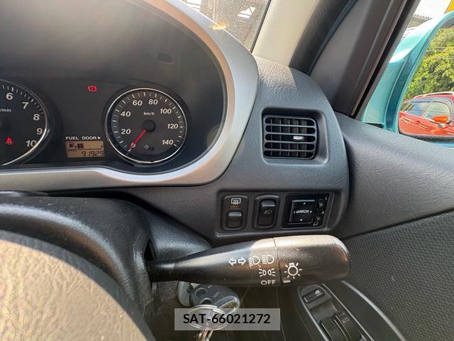 Daihatsu TERIOS KID 2007-03 8218286-5