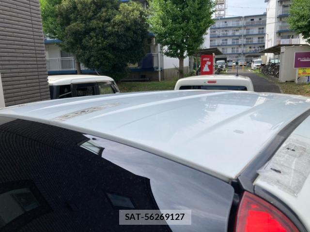 Daihatsu TERIOS KID 2004-06 8219813-9