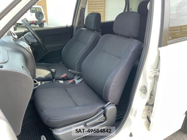 Daihatsu TERIOS KID 2008-10 8221523-10