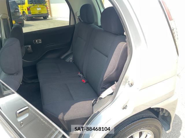 Daihatsu TERIOS KID 2007-01 8221524-11