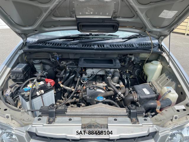 Daihatsu TERIOS KID 2007-01 8221524-18