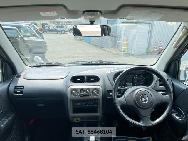 Daihatsu TERIOS KID 2007-01 8221524-2