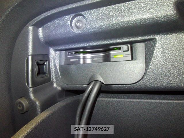 VolksWagen THE BEETLE 2017-07 8218343-14