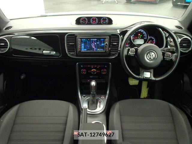VolksWagen THE BEETLE 2017-07 8218343-3