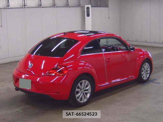 VolksWagen THE BEETLE 2012-10 8220528-3