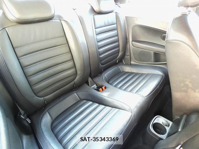VolksWagen THE BEETLE 2015-06 8222147-10