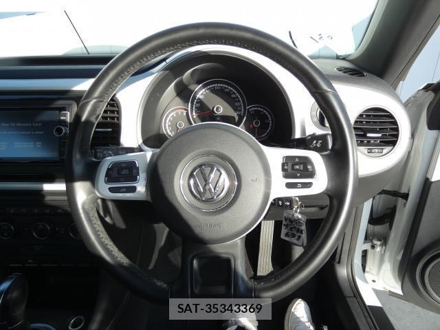 VolksWagen THE BEETLE 2015-06 8222147-4