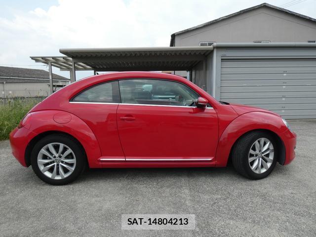 VolksWagen THE BEETLE 2013-02 8222467-3
