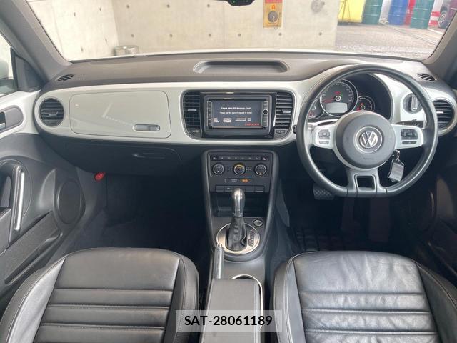 VolksWagen THE BEETLE 2015-07 8224418-1