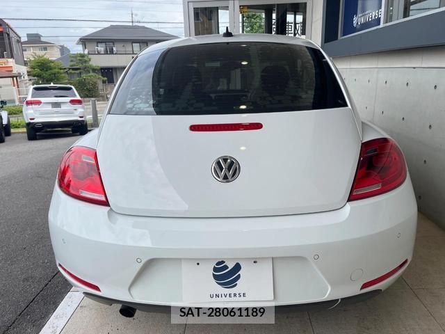 VolksWagen THE BEETLE 2015-07 8224418-15