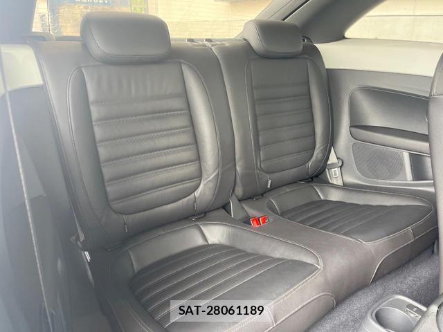 VolksWagen THE BEETLE 2015-07 8224418-9