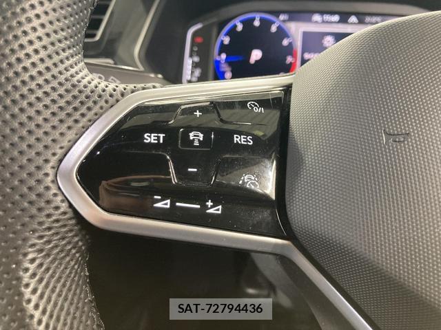 VolksWagen TIGUAN 2021-10 8222472-6
