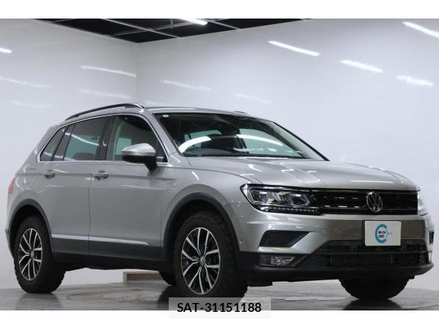 VolksWagen TIGUAN 2019-07 8222932-0