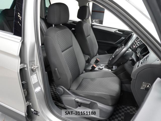 VolksWagen TIGUAN 2019-07 8222932-12