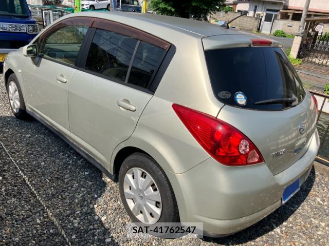 Nissan TIIDA 2005-09 8219829-13