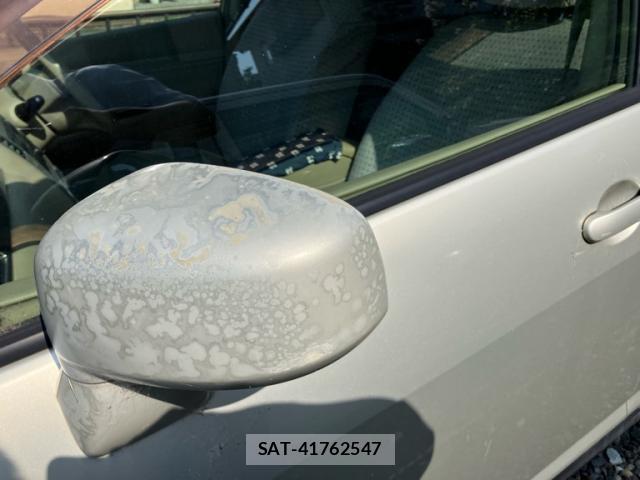 Nissan TIIDA 2005-09 8219829-16