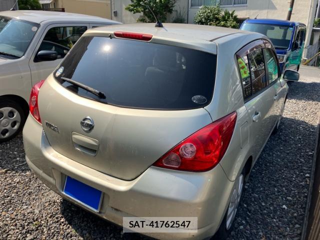 Nissan TIIDA 2005-09 8219829-2