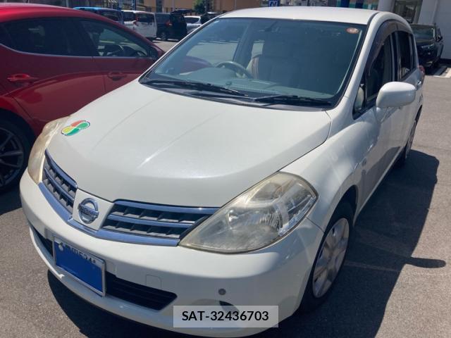 Nissan TIIDA 2008-01 8220055-1