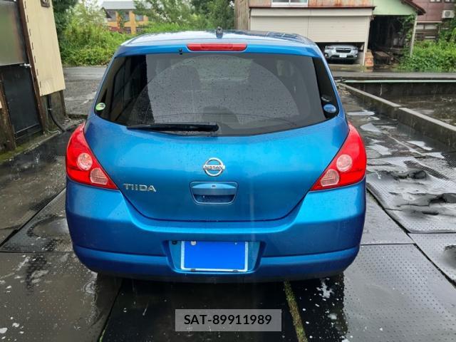 Nissan TIIDA 2006-07 8223704-12