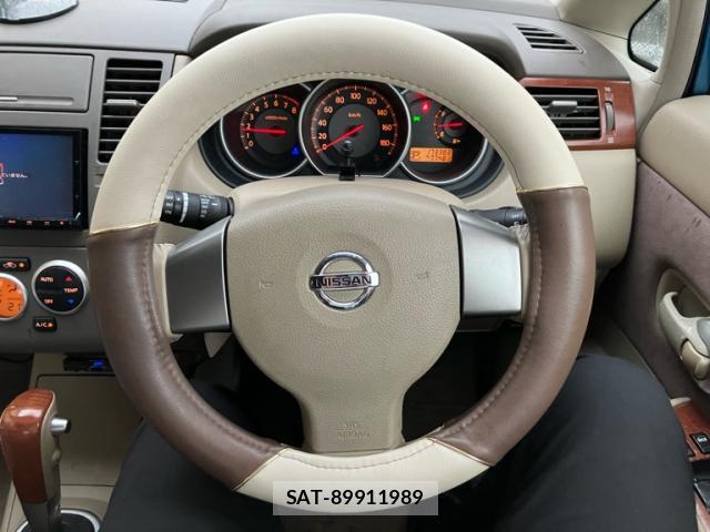 Nissan TIIDA 2006-07 8223704-14