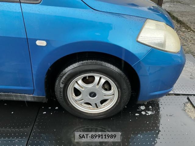 Nissan TIIDA 2006-07 8223704-6
